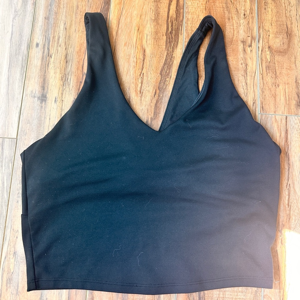 Women’s flex light support V neck Crop Top